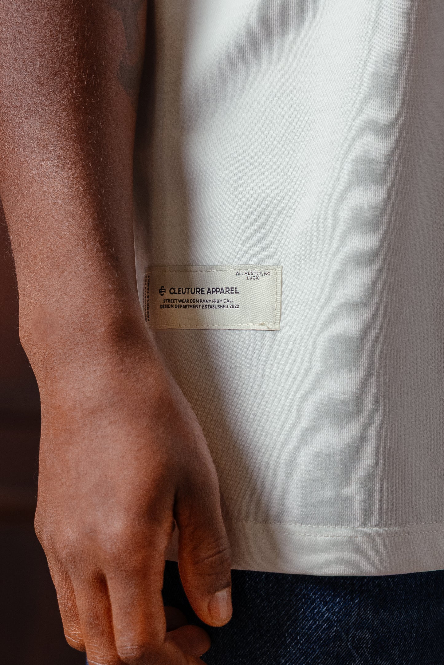 CAMISETA ESCUDO CLTRE BLANCA