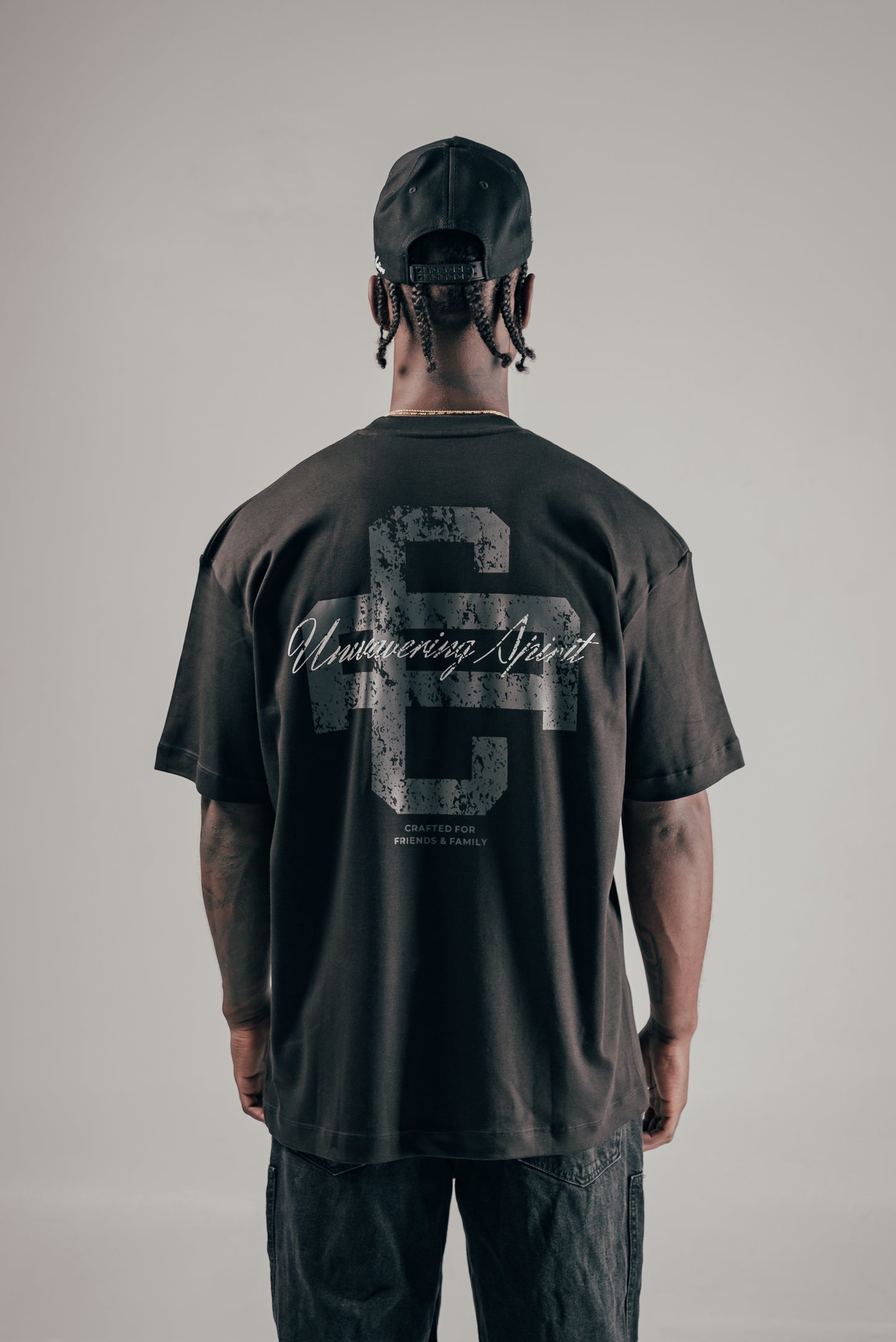 CAMISETA FRIENDS AND FAMILY