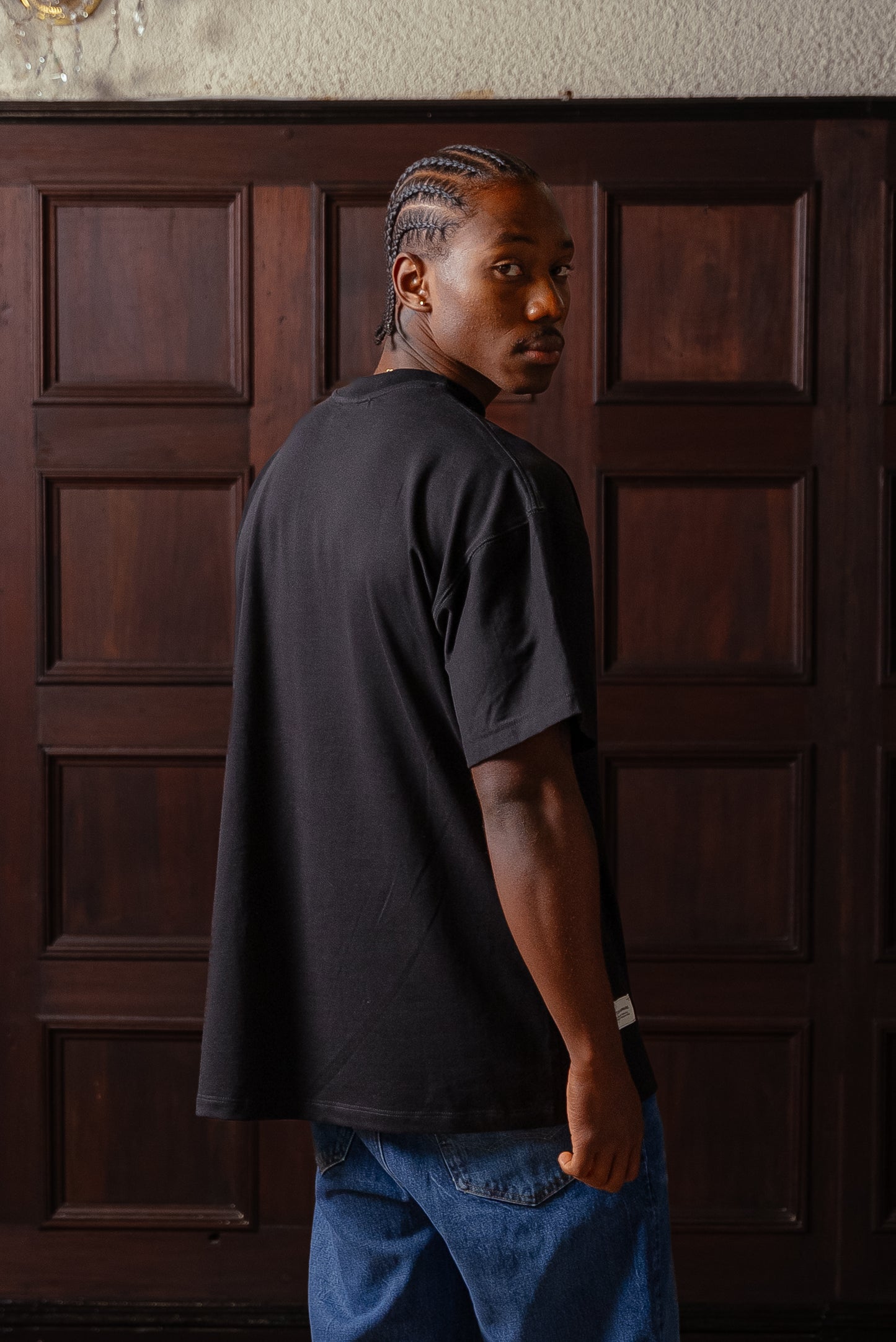 CAMISETA HOTEL Y ATHLETIC CLUB NEGRA